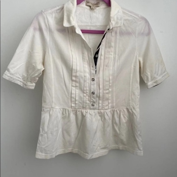 Burberry Tops - Super cute Burberry top